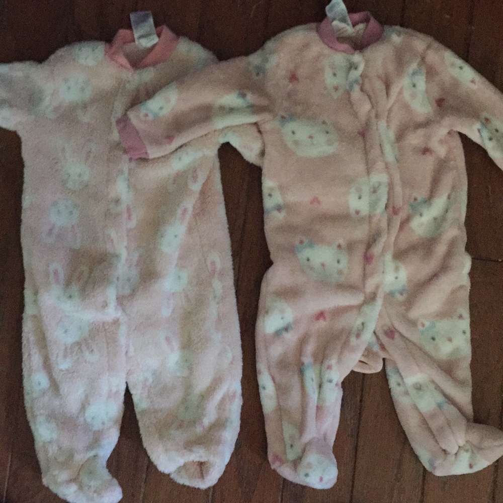2 fleece sleeper size 0-3 months